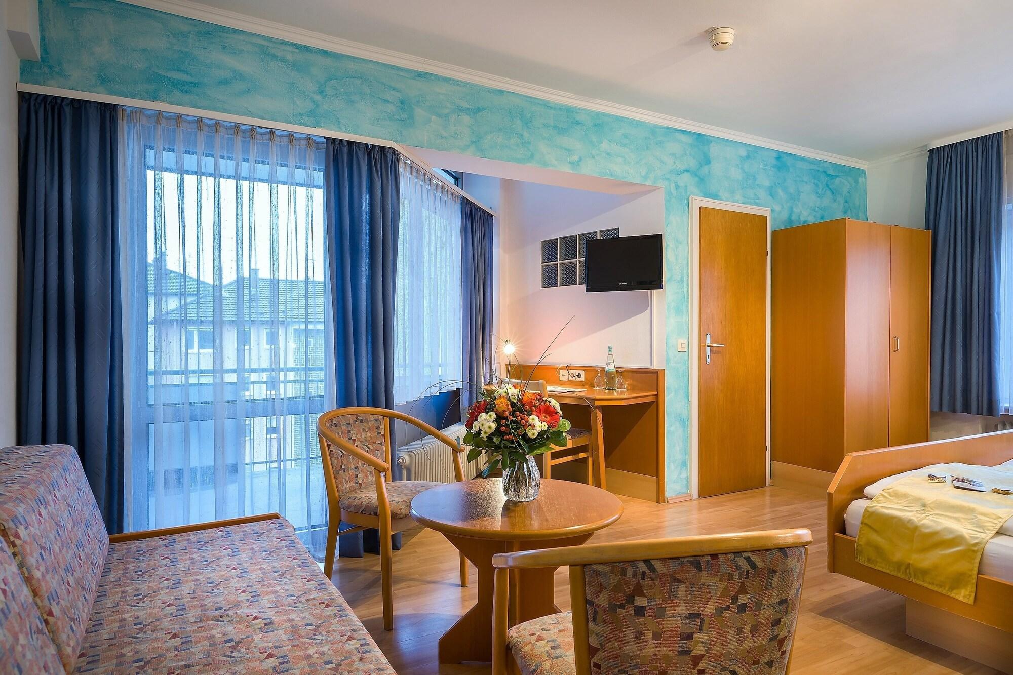 Scope Hotel Greif Karlsruhe Bagian luar foto
