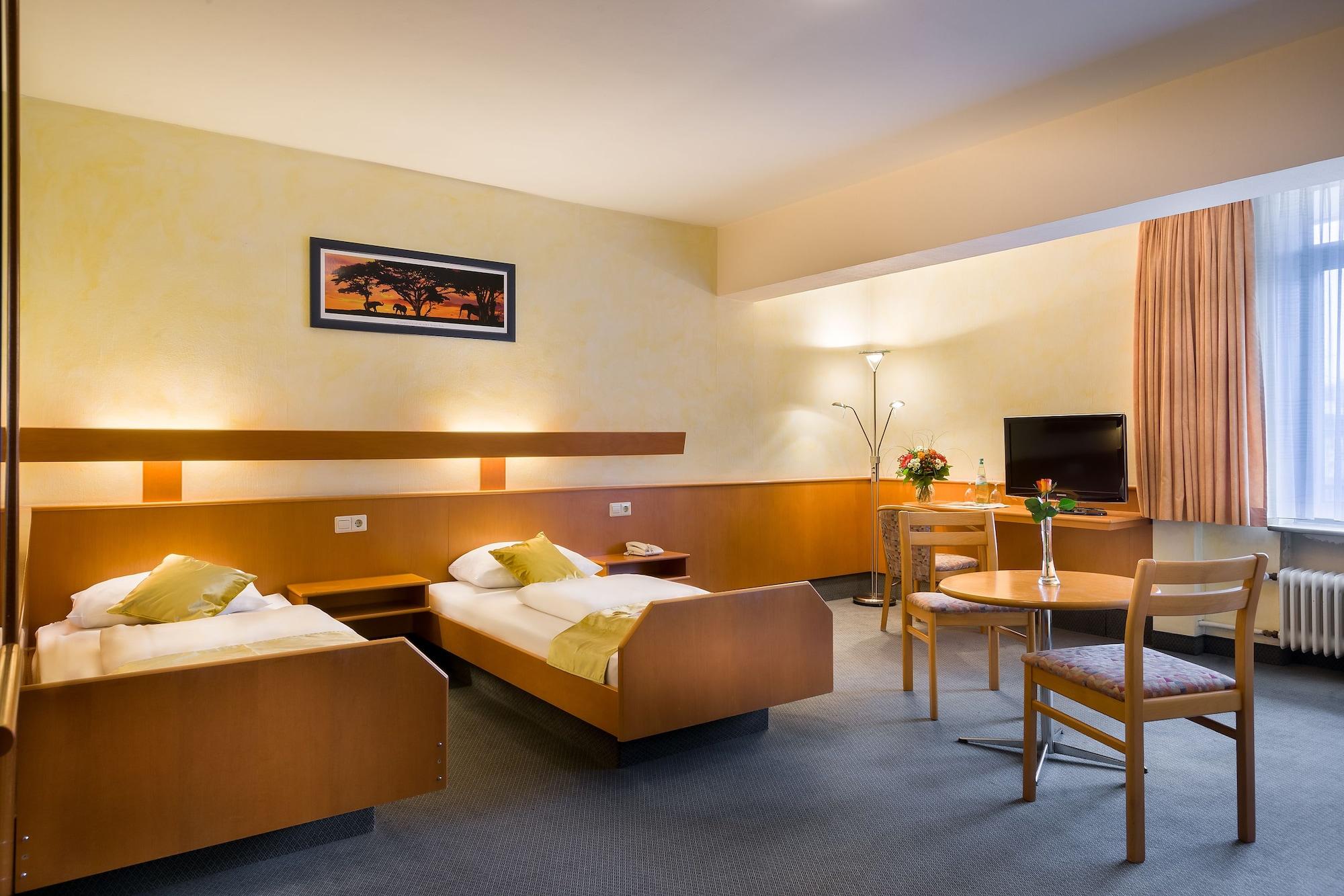 Scope Hotel Greif Karlsruhe Bagian luar foto