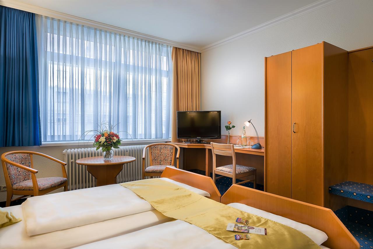 Scope Hotel Greif Karlsruhe Bagian luar foto