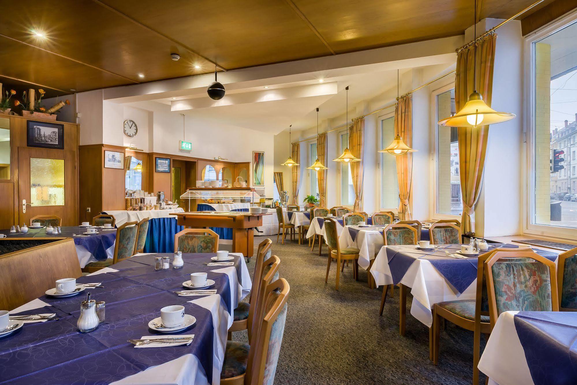 Scope Hotel Greif Karlsruhe Bagian luar foto