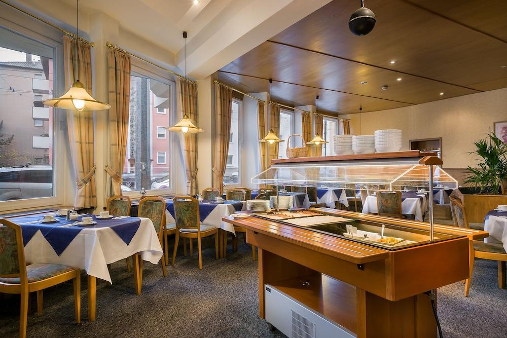 Scope Hotel Greif Karlsruhe Bagian luar foto
